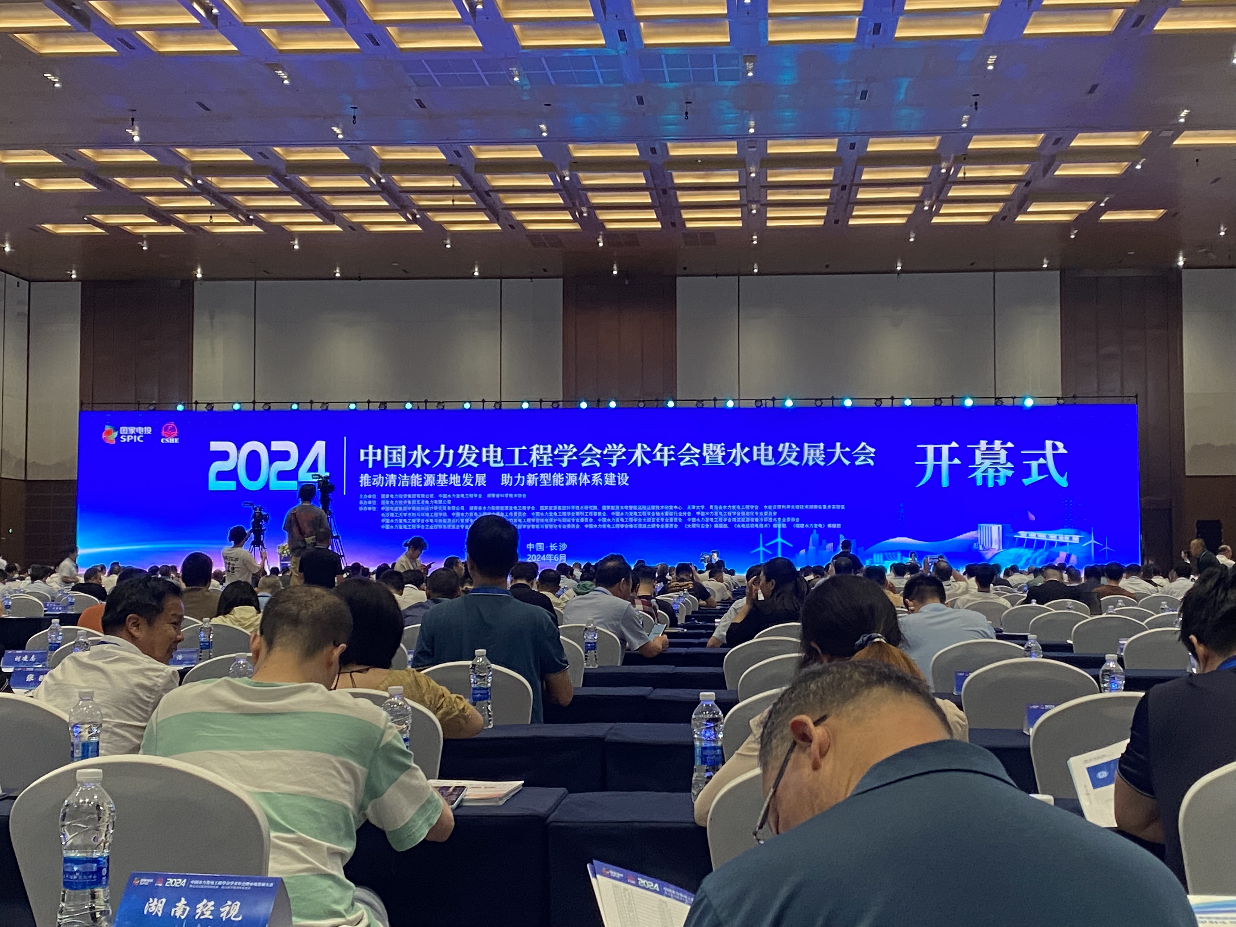 411718766185_.pic_hd.jpg 411718766185_.pic_hd.jpg